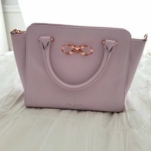 Adorable ted baker crossbody
